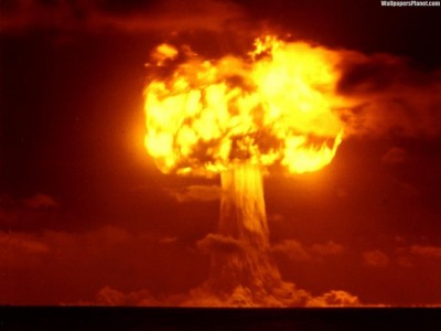 Bomba_Nuclear[1].jpg